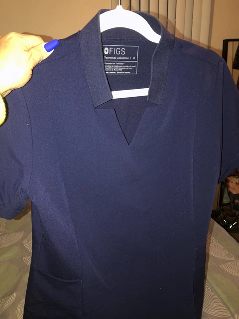Multiple scrubs, multiple brands like figs, Jaanuu, wonder wink size S/M