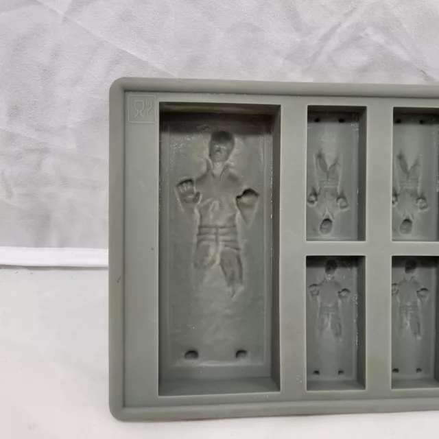 Star Wars: Han Solo in Carbonite Silicone Ice Tray/Chocolate Mold/Single Tray 2