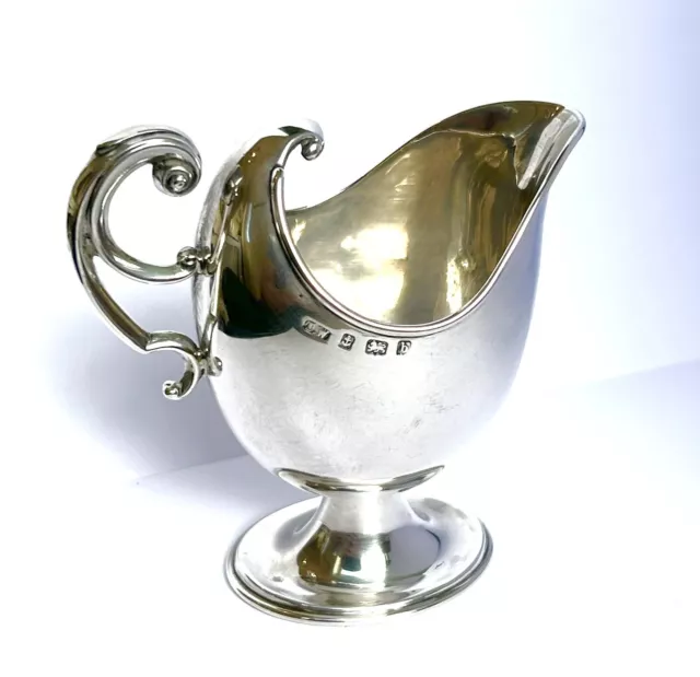 Antique Silver Helmet Cream Milk Jug - Birmingham 1901 /  T Wooley  - 63 Grams