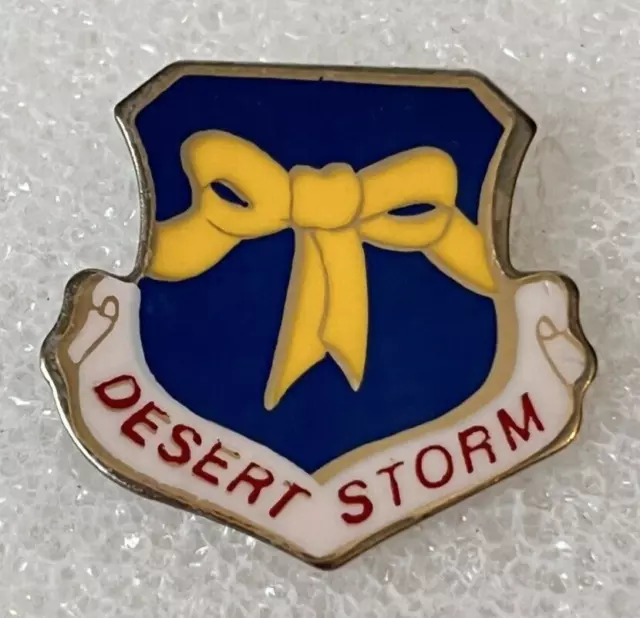 Desert Storm Yellow Ribbon Blue Shield Hat Lapel Souvenir Collectible Pin