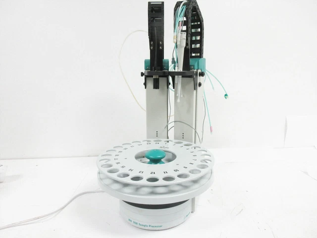 Metrohm 814 Usb Sample Processor (2T/2P) 2.814.0110 & 24 Slot Tray 6.2041.340