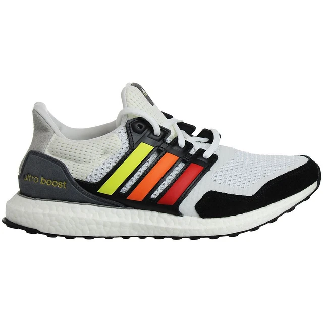 Ultra boost deals 3.0 pride