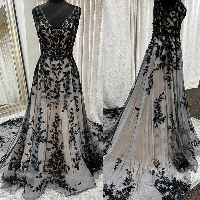 GOTHIC BLACK WEDDING Dresses V Neck Lace Appliques Spaghetti Straps Bridal  Gowns 144.65 - PicClick UK