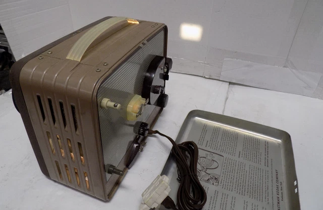 Eastman Kodak Brownie 8mm Film Movie Projector F/1.6 Lens Model 1 Works