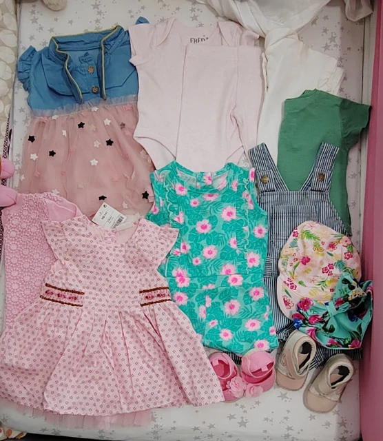 Baby girl summer clothes bundle, 3 to 6 months
