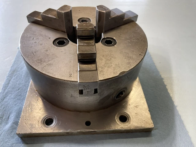 3 Jaws Self Centering Chuck with Back Plate
