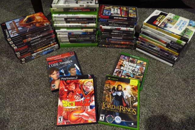 Lot of 60 Video Game Cases w/ Manuals - PlayStation 2, Xbox, GameCube (READ)