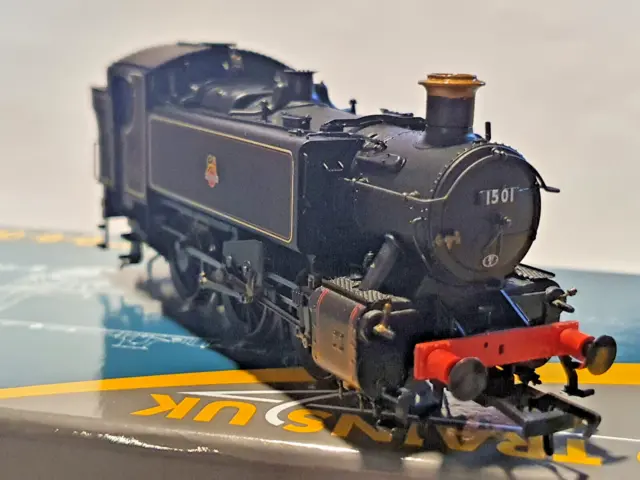 Rapido Trains UK WR 15XX 0-6-0PT BR Lined black Early 1501 preserved OO gauge