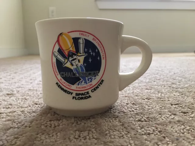 Vintage NASA Space Shuttle Challenger STS-8 Coffee Mug Cup