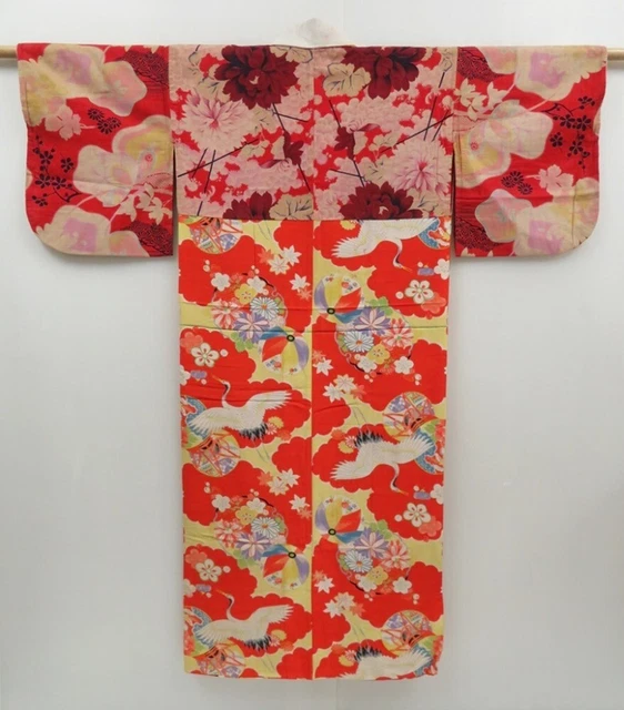 3008T09z690 Antique Japanese Kimono Silk JUBAN Flying crane Tomato red
