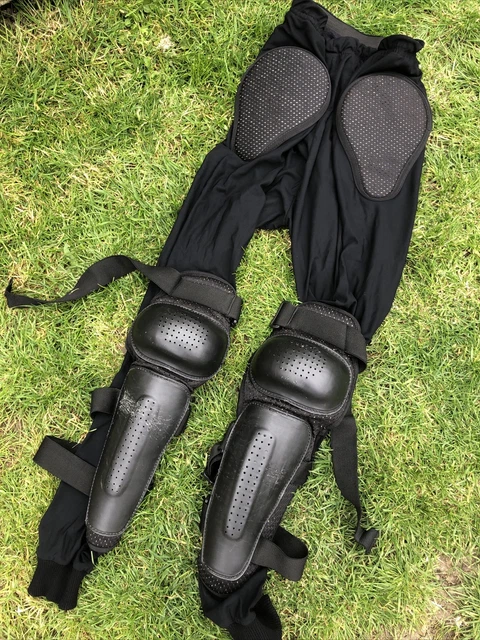 Protezione armatura gamba ginocchio shin hip senza marchio grande L