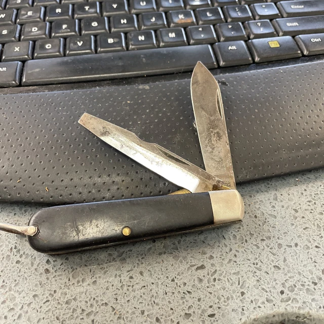 VINTAGE CAMILLUS NEW York USA 2 Blade Folding Pocket Knife Classic Tool