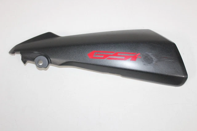 Revêtement Latéral Pour Suzuki GSX-R 750 W GR7BB - Années 92-95 - Pièce D'occasion