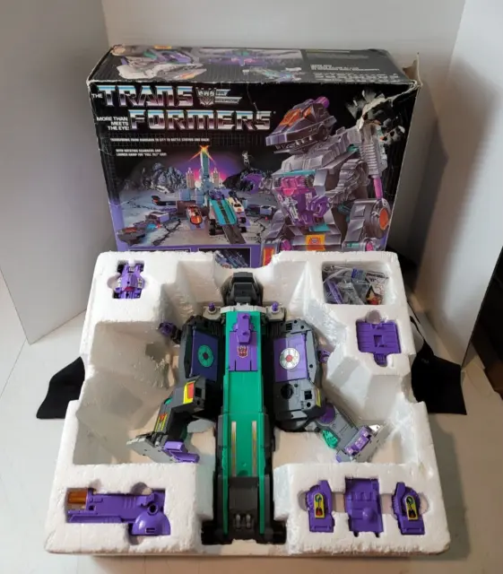 Trypticon 1986 G1 Generation 1 TRANSFORMERS Original 100% COMPLETE WORKING