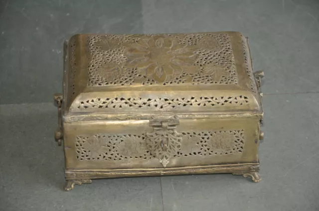 Old Brass Solid Handcrafted 6 Compartment Jali Cut Betel Nut Box