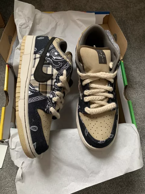 NIKE SB DUNK Low Travis Scott Cactus Jack UK 8 US 9 EU 42.5