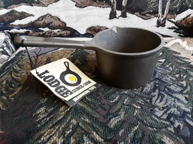 Lodge Cast Iron Melting Pot, Pre-Seasoned, 15-Ounce