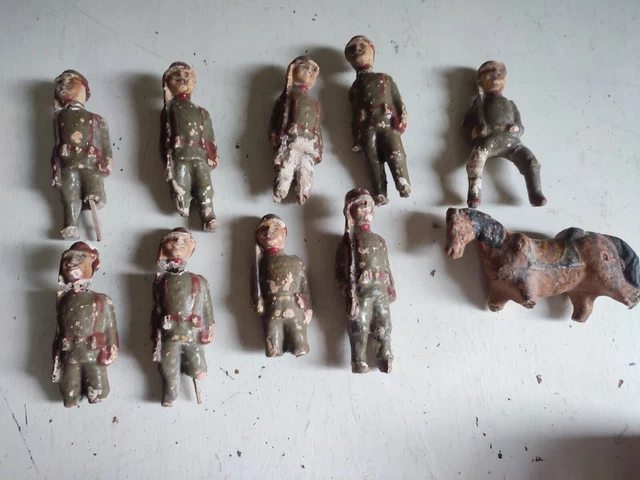 Anciens Soldats Jouets Peints - Sculptés En Bois - Pièce Rare Vintage - Occasion