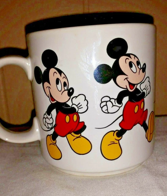 DISNEY WORLD Epcot Mickey Mouse National Flags Multi Colored Coffee/Tea