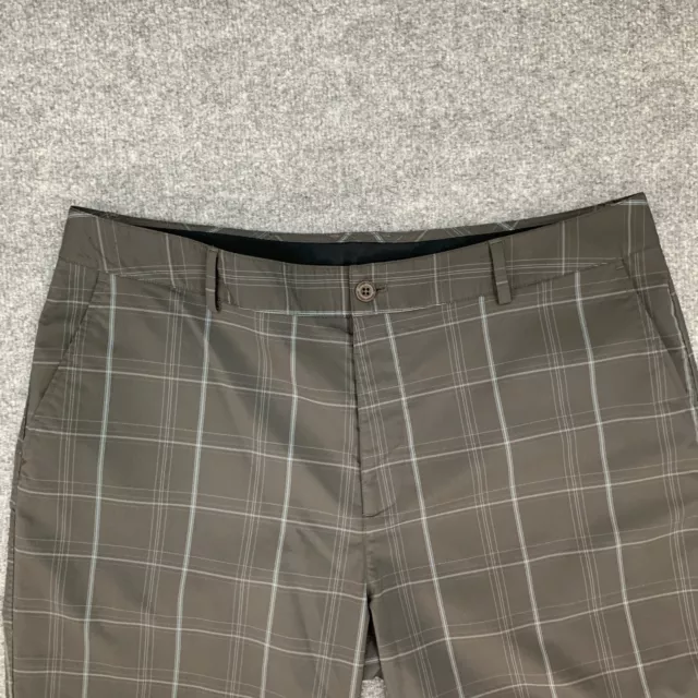 Under Armour Pant Mens 38 Grey Plaid Stretch Moisture Wick Straight Leg Relaxed 3