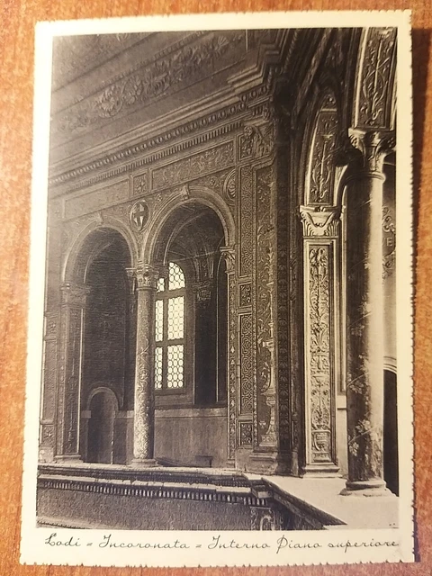 Lodi - Incoronata - Interno Piano superiore.