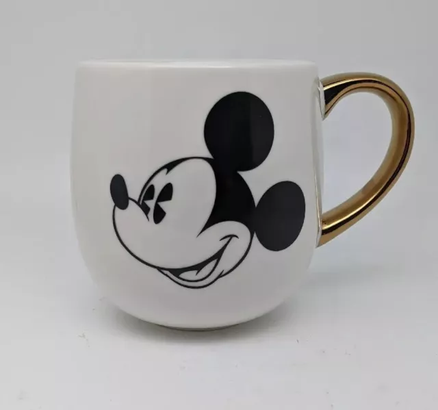 Disney Mickey Mouse Porcelain Coffee/Tea Mug White With Gold Handle 16 Oz.