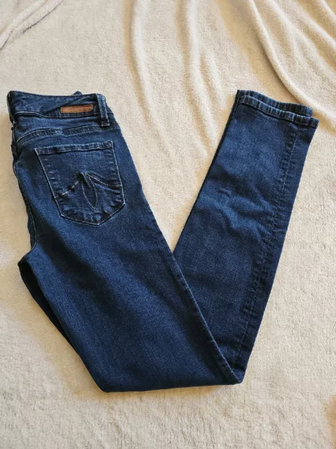 LEVEL 99 Lily Skinny Straight Leg Dark Wash Jeans Size 27.      C29