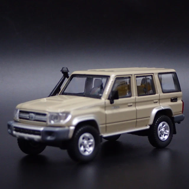 Modèle Réduit Toyota SR5 Pick-up 1984-1988 échelle 1/64 - Diecast, Noir, Occasion Neuf Déballé