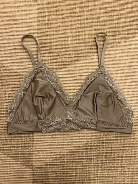 BNWT HOLLISTER GILLY Hicks Bralette Size Small £7.00 - PicClick UK
