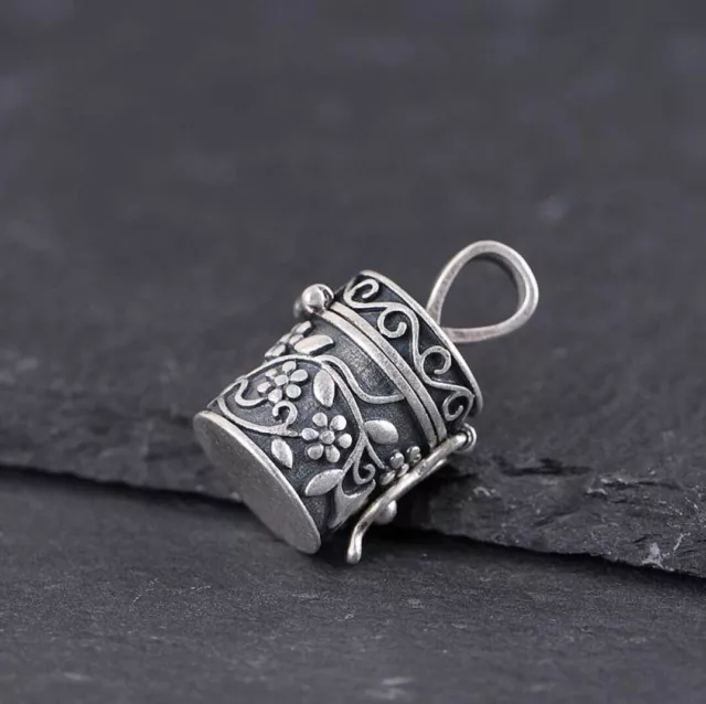 925 Sterling Silver Small Flower Ash Locket Prayer Box Pendant A2841