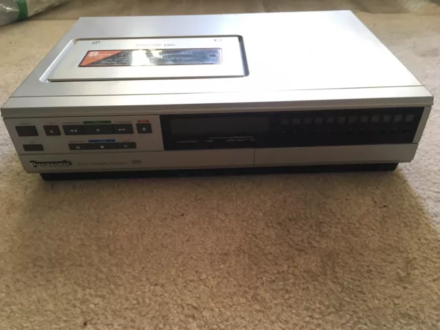 Vintage 1984 Panasonic Omnivision PV-1230 VCR *Read Description (002-3)