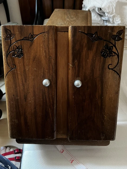 Ensemble armoire et Tête De Lit anciens pour poupée années 50/60 Ensemble armoire et Tête De Lit anciens pour poupée années 50/60