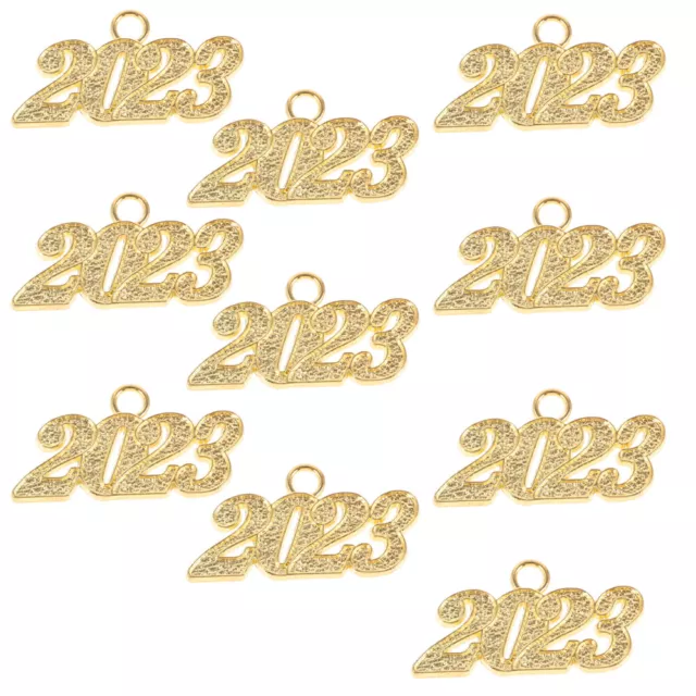 30 Pcs Schuhjahr Ornamente Zinklegierung Goldener 2022 Charme Schlüsselanhänger
