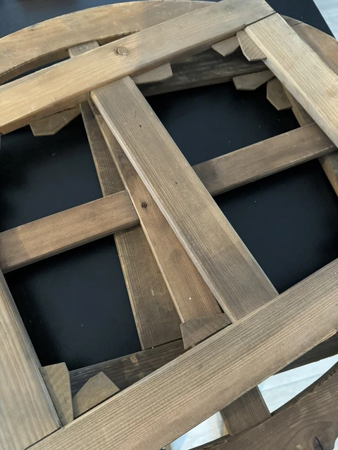 ancien châssis de fenêtre en bois · Het huis van mijn moeder