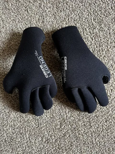 C skins legend 3mm gloves deals