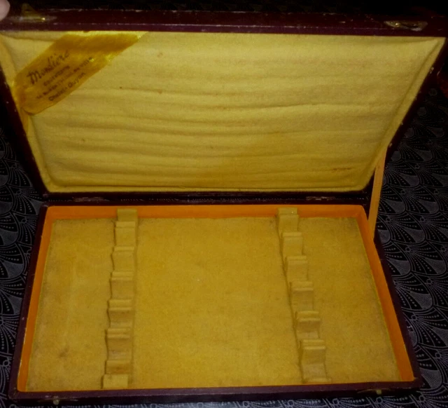 Coffret De 6 Couteaux De Table Pajot Brest – Circa 1950 – Manche Composite, Lame Inox