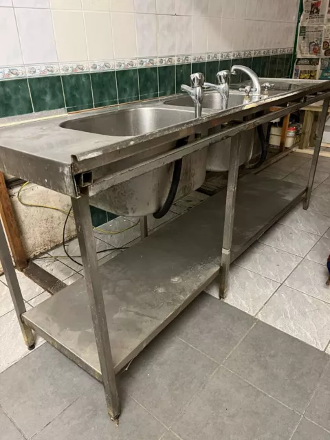 Commercial stainless steel double sink and double drainer