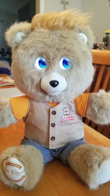 Teddy Ruxpin 2017 Animated Storytelling Bear Bluetooth LCD Eyes Tested Works