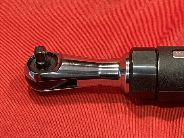 Snap On Far720 3/8” Comfort Grip Pneumatic Air Ratchet Wrench 4
