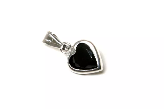 9ct White Gold Black CZ Pendant Heart Necklace no chain Gift Boxed Made in UK 9ct White Gold Black CZ Pendant Heart Necklace no chain Gift Boxed Made in UK