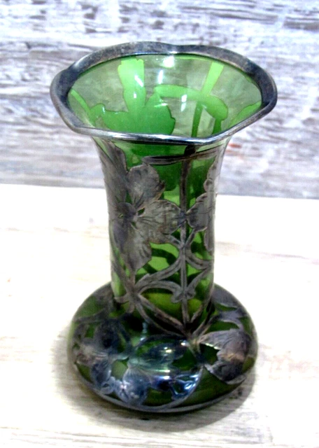 Beautiful  Antique Art Nouveau Sterling Silver  Overlay Green Glass 4 1/4" high