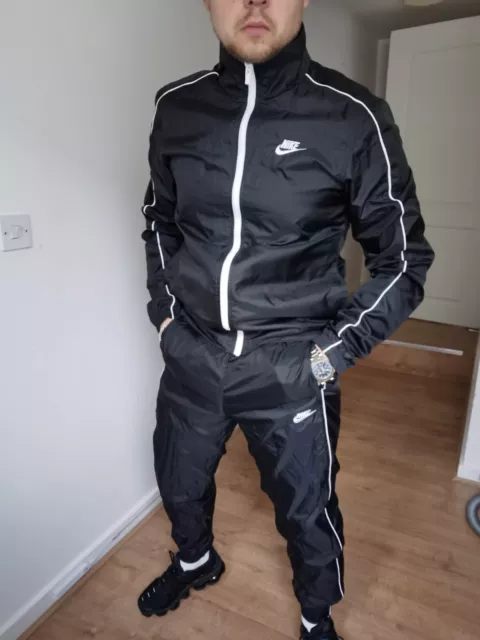 Nike tracksuit hot sale chariot