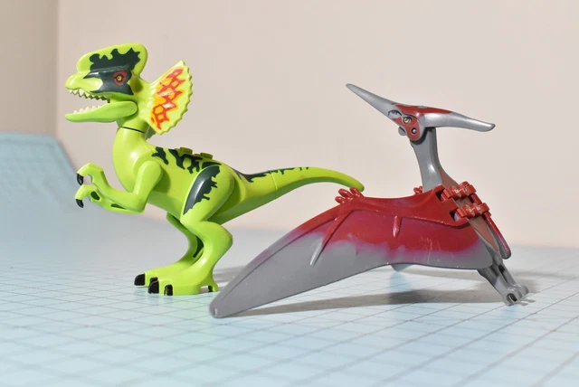 lego-dilophosaurus-dinosaur-minifigure-75916-retired-jurassic-park