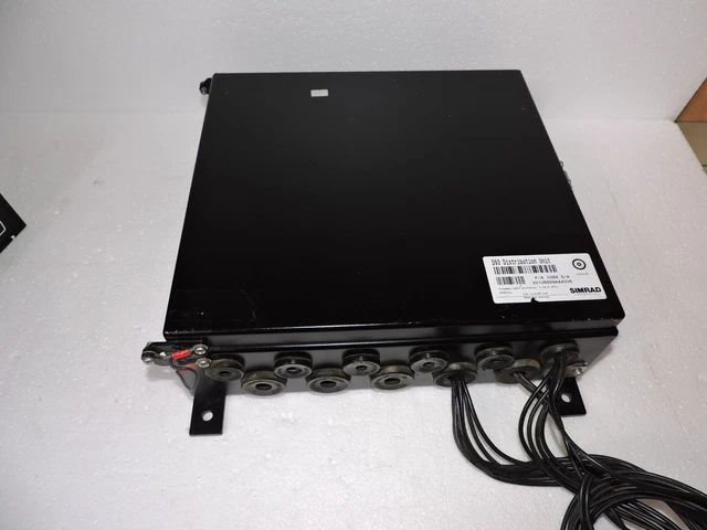Simrad AP9 MK3 Robertson Autopilot Control Unit & D93 Distribution Unit Full Set Simrad AP9 MK3 Robertson Autopilot Control Unit & D93 Distribution Unit Full Set