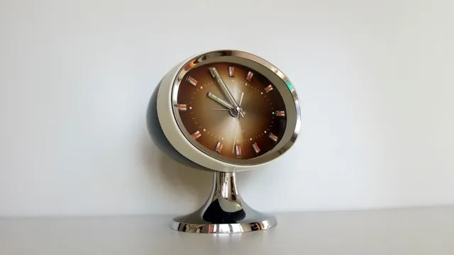 Reloj Citizen estilo Tulip Vintage Space Age