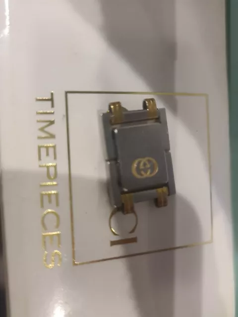 Gucci 9400 deals watch