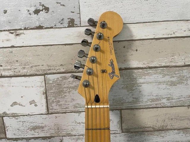 Fender Japon Stratocaster 2