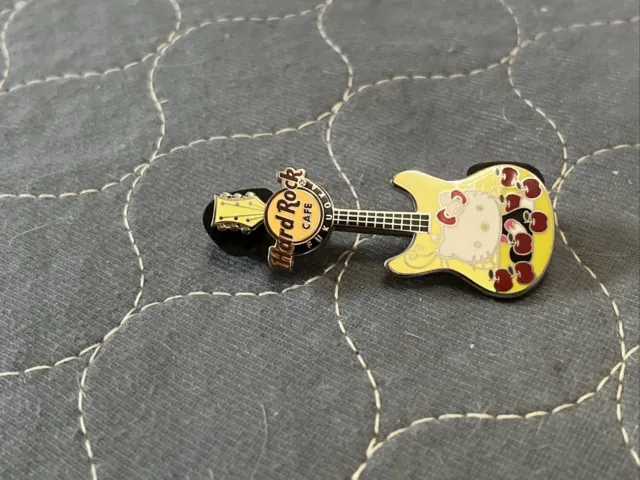 NEW Hello Kitty Sanrio Hard Rock Cafe Fukuoka Apple Guitar Pin