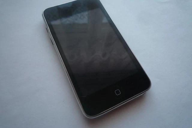 Apple Ipod Touch 3rd Generation Noir/Argent (32 Go) 1774