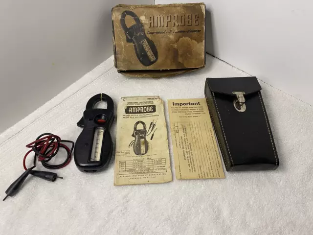Amprobe Volt/Amp Clamp Meter Model RS 3 Amp with Case and Leads and Original Box